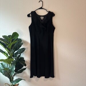 Robbie Bee Black Ruffled Collar Dress